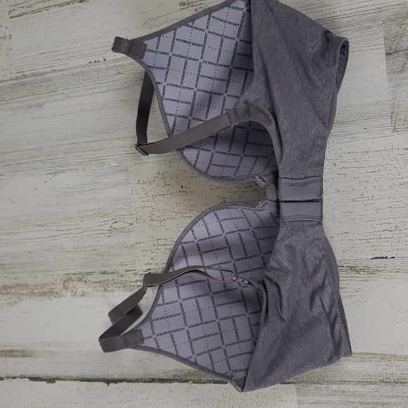 Victoria's Secret gray padded perfect coverage bra Size 32DD - Picture 2 of 4
